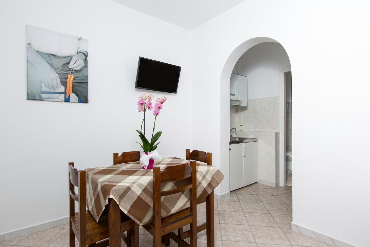 Mylos Hotel Vivlos Ngoại thất bức ảnh